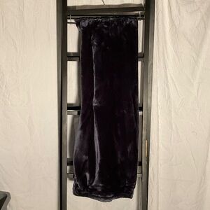 Prologue Midnight Blue Plush Blanket